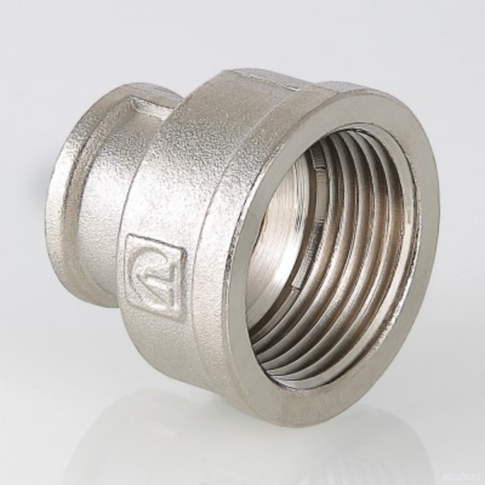 Муфта переходная VALTEC 1" х 1/2'' вн.-вн.